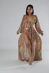 Ensemble deux pièces brassière col V et jupe taille haute ceinture élastique