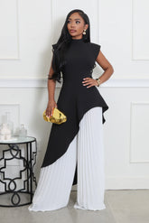 Ensemble pantalon bas large plissé et top asymétrique