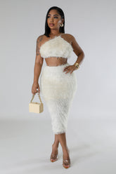 Ensemble deux pièces licou jupe et top sans manche tissu flou