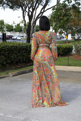 Ensemble deux pièces brassière col V et jupe taille haute ceinture élastique