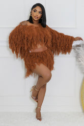 Ensemble tricoté jupe taille haute et top à manche longue frange fourrure