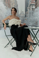 Robe longue Noir\Blanc épaule dénudée avec dètail bouquet