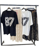Ensemble tee-shirts et jupe en dentelle