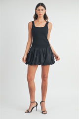 Robe courte noir avec doublure
