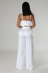 Ensemble pantalon taille haute et haut court non extensible détail de la fleur