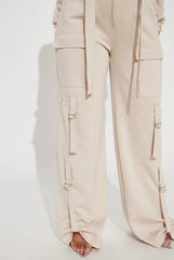 Ensemble satiné pantalon effet cargo et top à manche longue