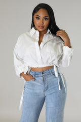 Top blanc en coton  à manche longue à nouer