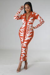 Robe longue tricotée à manche longue bouton devant